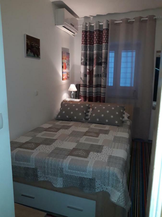 Studio Apartman & Rooms No1 ซาดาร์ ภายนอก รูปภาพ